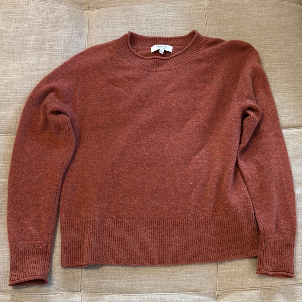 Madewell 100% cashmere sweater in rust